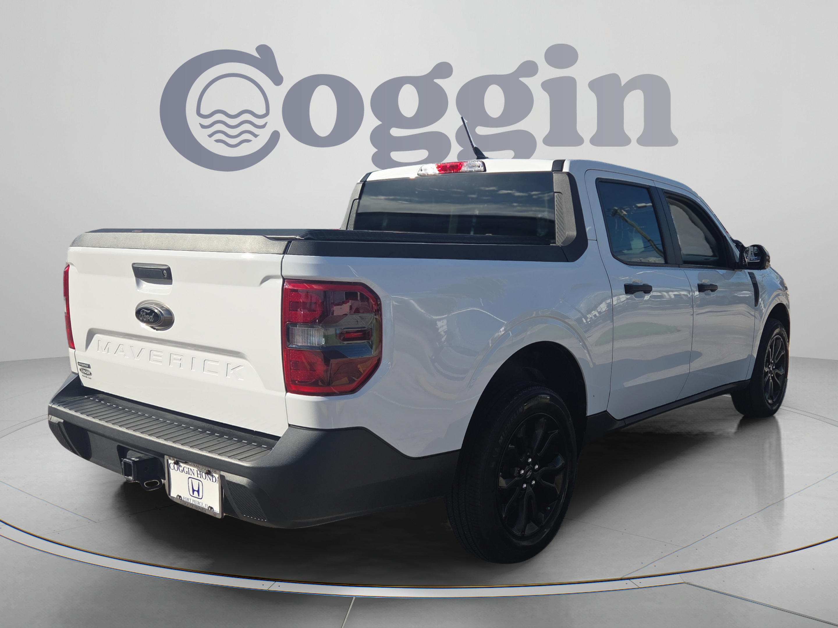 Used 2024 Ford Maverick XLT w/ XLT Luxury Package FWD image 5