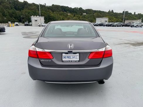 Used 2015 Honda Accord EX image 7