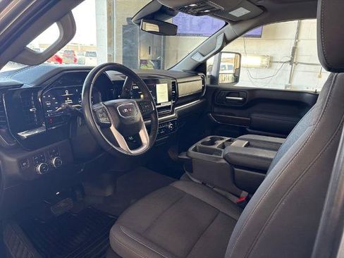 Used 2024 GMC Sierra 3500 SLE w/ SLE Convenience Package AWD/4WD image 16