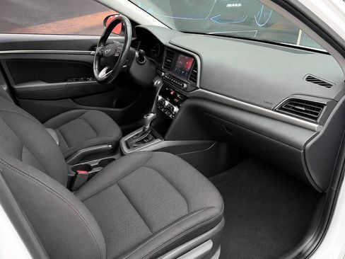 Used 2020 Hyundai Elantra Value Edition w/ Cargo Package (C1) FWD image 5