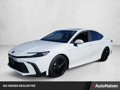 Used 2025 Toyota Camry SE w/ Convenience Package