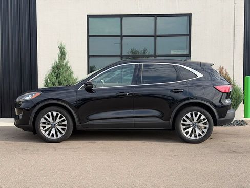 Used 2020 Ford Escape Titanium AWD/4WD image 2