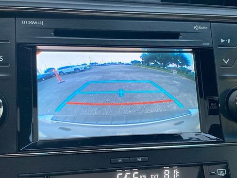 Used 2017 Toyota Avalon XLE Premium FWD image 25