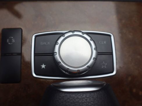 Used 2015 Mercedes-Benz E 350 4MATIC w/ Premium 1 Package image 18