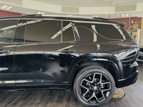 Used 2026 Chevrolet Traverse High Country FWD image 15