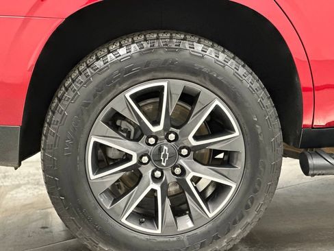 Used 2022 Chevrolet Tahoe Z71 w/ Luxury Package image 30