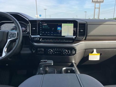 New 2026 Chevrolet Silverado 1500 LT Trail Boss w/ LT Trail Boss Premium Package AWD/4WD image 18