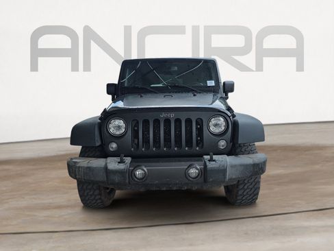 Used 2017 Jeep Wrangler Unlimited Sport AWD/4WD image 2