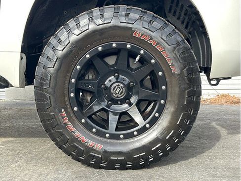 Used 2016 Toyota Land Cruiser 4WD - OME Lift + Modified - No image 36