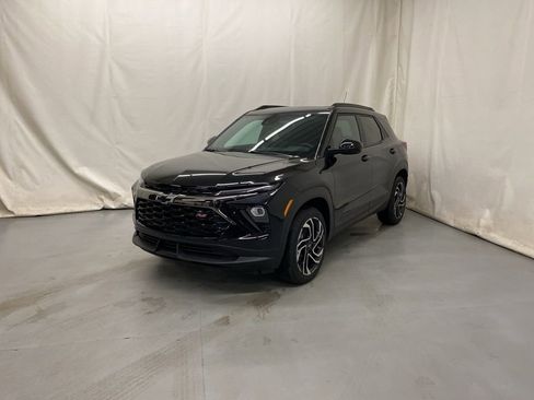 New 2026 Chevrolet TrailBlazer RS AWD/4WD image 2