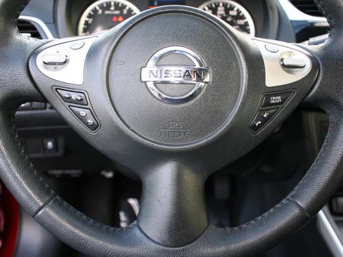 Used 2019 Nissan Sentra SV image 13