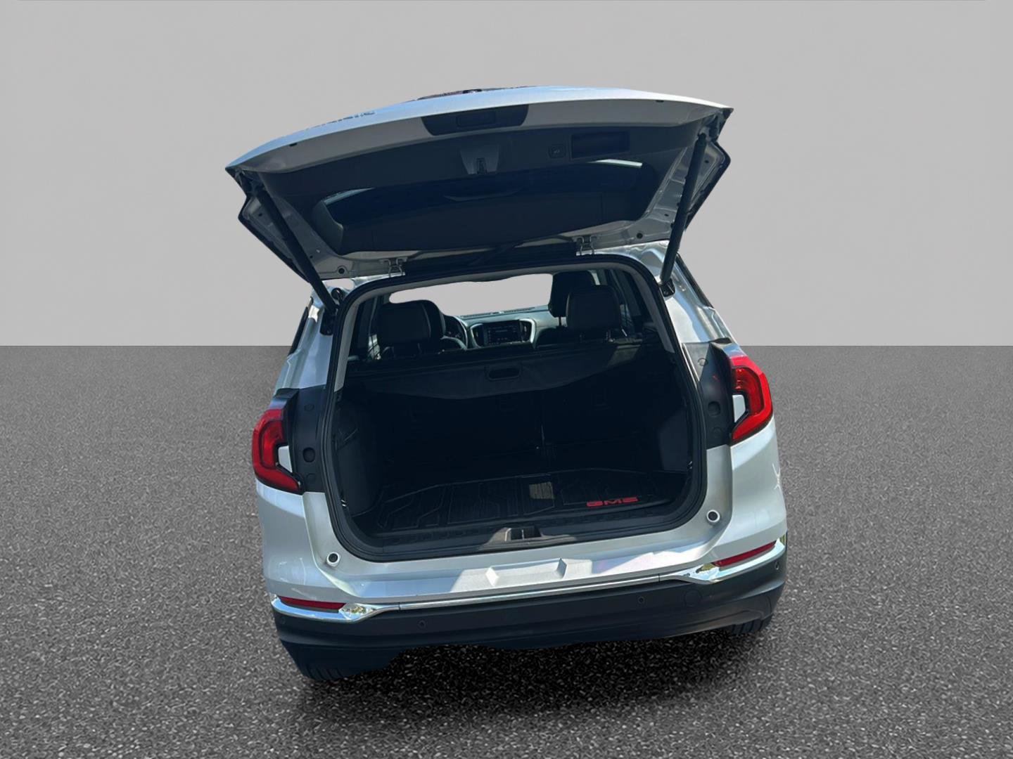Certified 2021 GMC Terrain SLT w/ LPO, Floor Liner Package FWD image 6