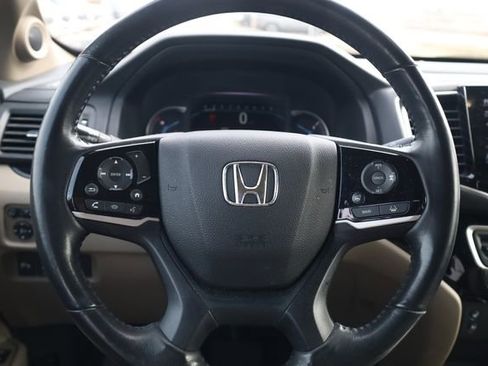 Used 2019 Honda Pilot Elite image 12
