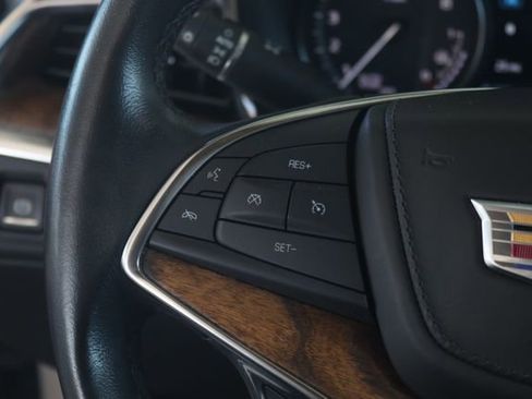 Used 2022 Cadillac XT5 Premium Luxury w/ Platinum Package image 13