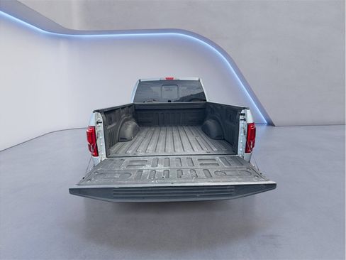 Used 2017 Ford F150 Lariat image 25