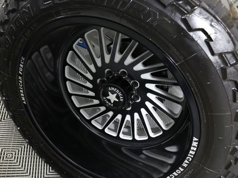 Used 2022 Ford F350 Platinum image 49