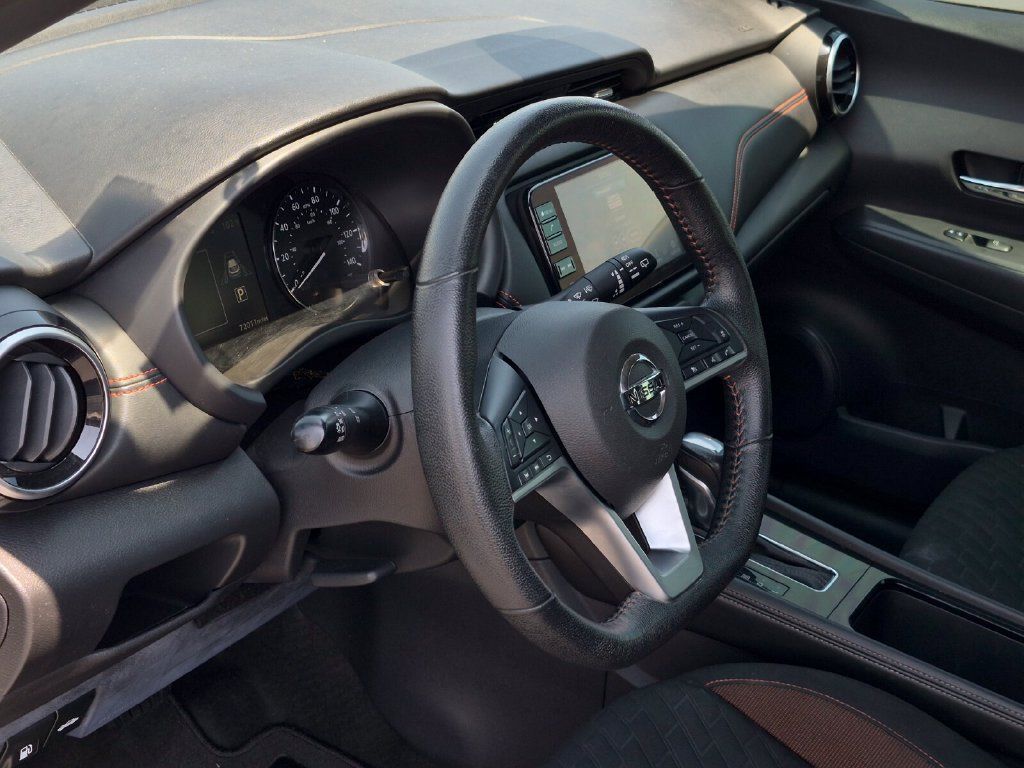 Used 2021 Nissan Kicks SR FWD image 26