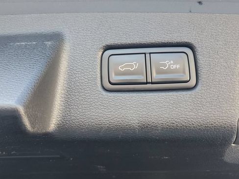 Certified 2023 Kia Telluride EX w/ EX Captain's Chair Package FWD image 7