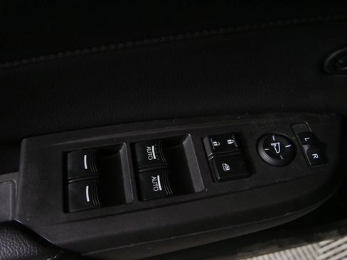 Used 2018 Acura ILX FWD image 13