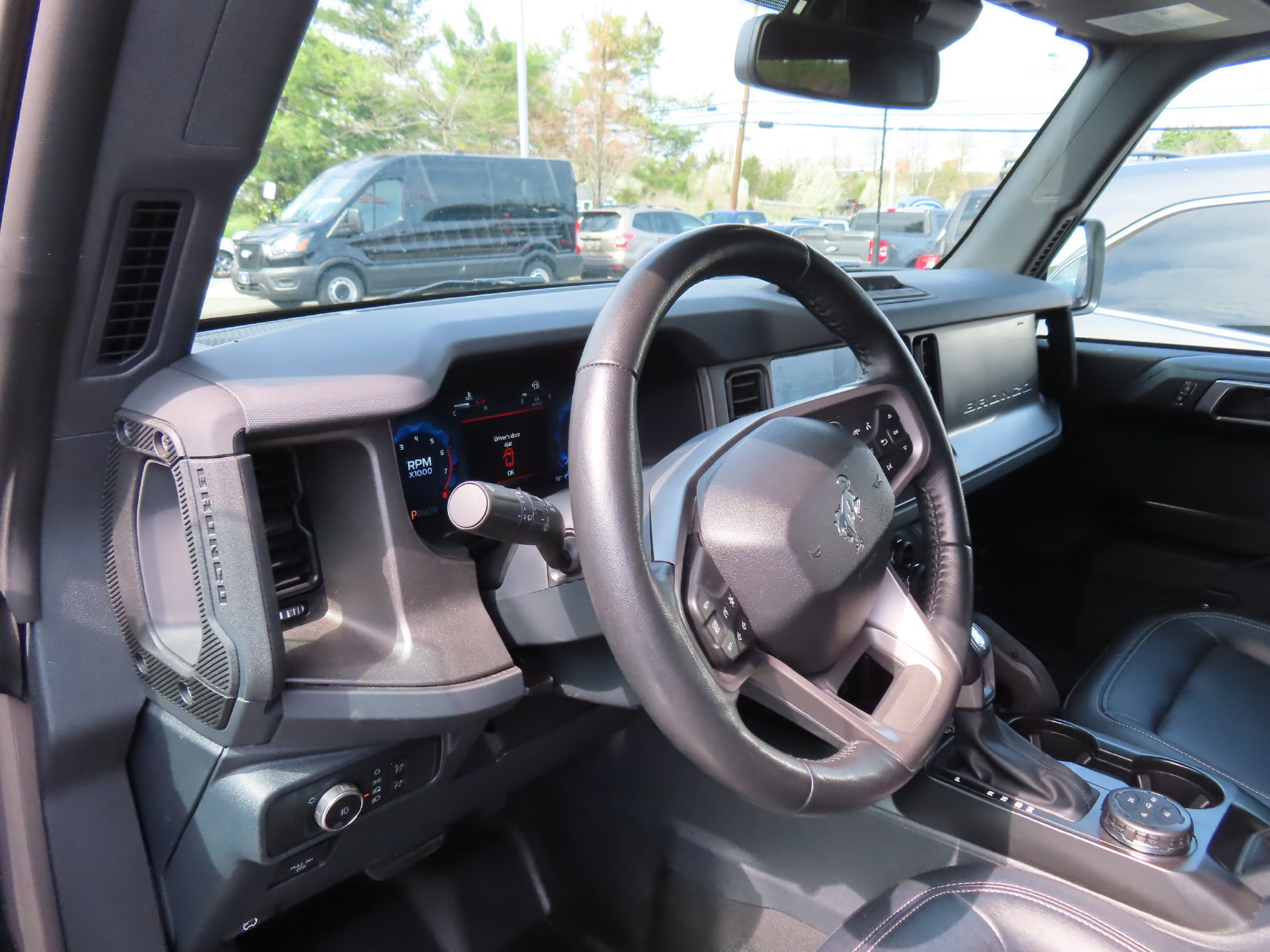 Certified 2025 Ford Bronco Badlands AWD/4WD image 15