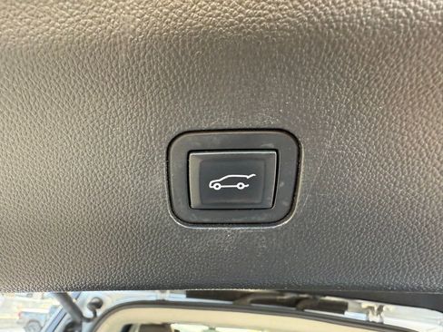 Used 2018 Buick Enclave Premium w/ Trailering Package image 22