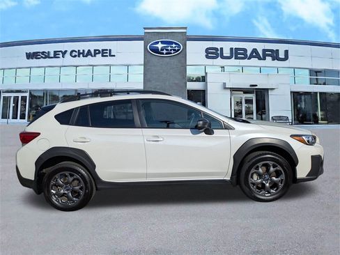 Certified 2022 Subaru Crosstrek 2.5i Sport w/ Moonroof Package image 4