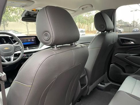 New 2026 Chevrolet Trax LT w/ Driver Confidence Package image 27