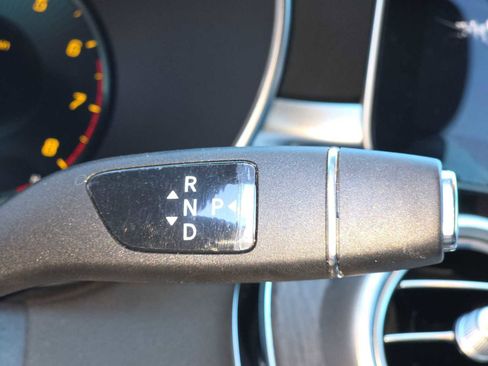 Used 2020 Mercedes-Benz C 300 C 300 image 21