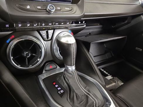 Used 2016 Chevrolet Camaro SS image 21