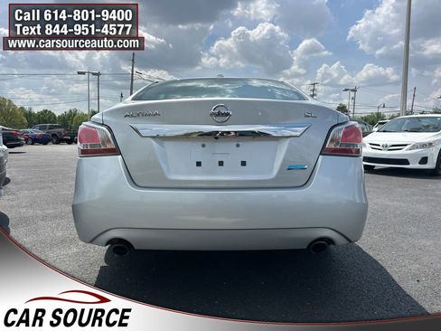Used 2014 Nissan Altima 2.5 SL w/ Technology Package FWD image 7