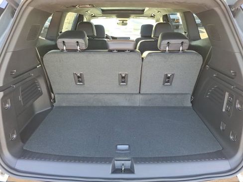 New 2026 GMC Acadia Denali Ultimate w/ LPO, Floor Liner Package image 7