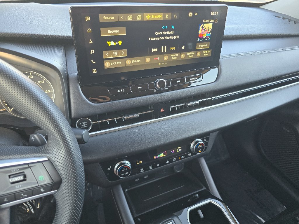 Used 2025 Mitsubishi Outlander SE AWD/4WD image 36