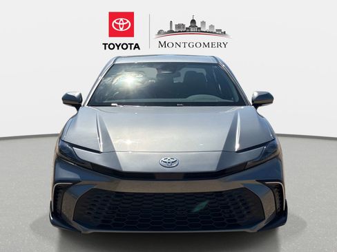 New 2026 Toyota Camry SE FWD image 8