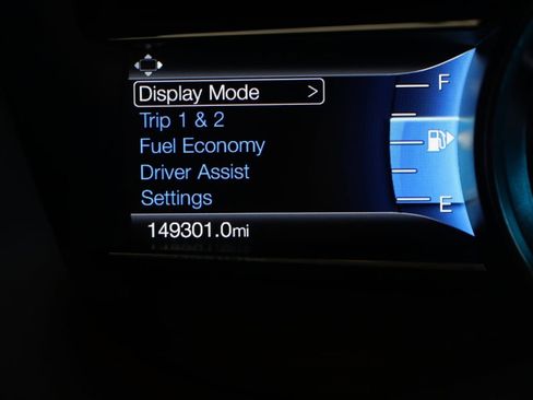 Used 2018 Ford Explorer XLT w/ Equipment Group 202A image 36