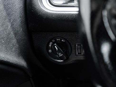 Used 2021 Dodge Challenger R/T RWD image 31