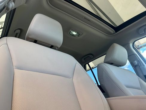 Used 2018 Subaru Outback 2.5i Limited AWD/4WD image 16
