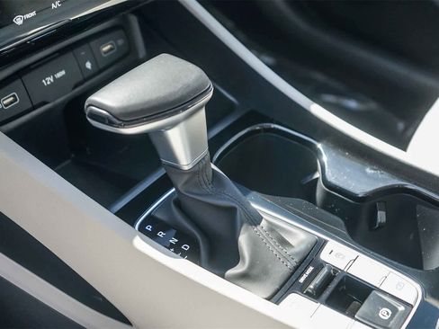 Used 2023 Hyundai Tucson SEL w/ Convenience Package image 18