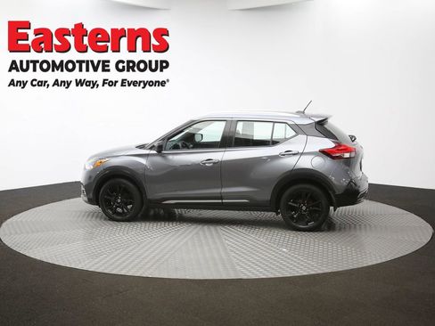 Used 2020 Nissan Kicks SR FWD image 58
