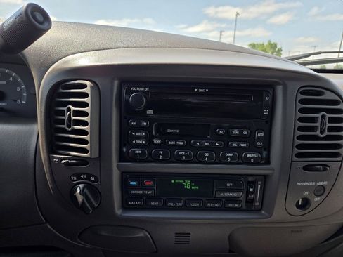 Used 2003 Ford F150 Lariat AWD/4WD image 14