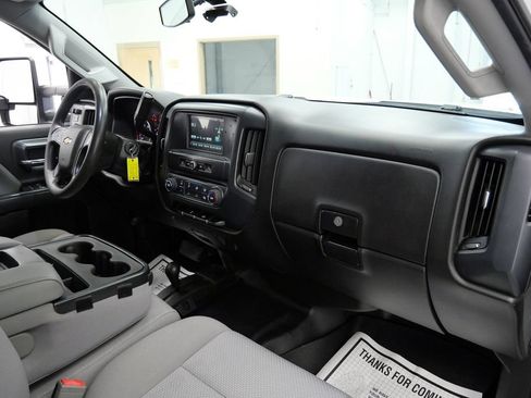 Used 2018 Chevrolet Silverado 2500 W/T w/ WT Fleet Convenience Package AWD/4WD image 16