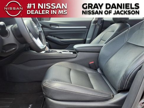 Certified 2025 Nissan Altima 2.5 SL FWD image 23