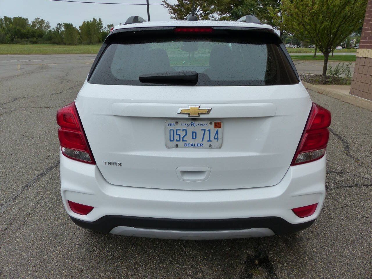 Used 2019 Chevrolet Trax LT w/ LT Convenience Package FWD image 7