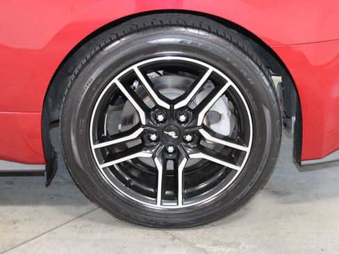 Used 2020 Ford Mustang Coupe w/ Equipment Group 101A RWD image 15