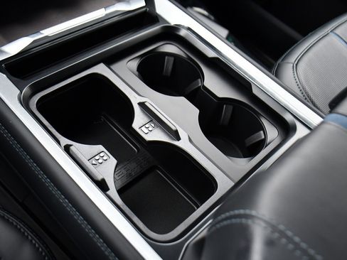 New 2026 Ford F250 Platinum image 33