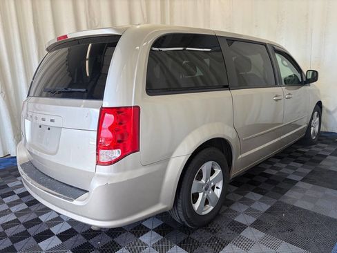 Used 2013 Dodge Grand Caravan SE FWD image 6