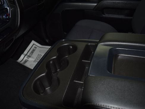 Used 2019 Chevrolet Silverado 1500 LT image 34