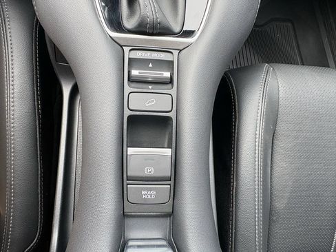 Used 2024 Honda HR-V EX-L image 26