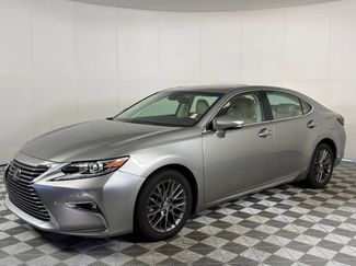 Used 2018 Lexus ES 350 w/ Premier Package FWD video 2