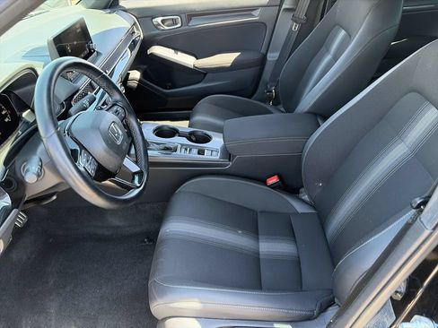 Used 2025 Honda Civic Sport image 18