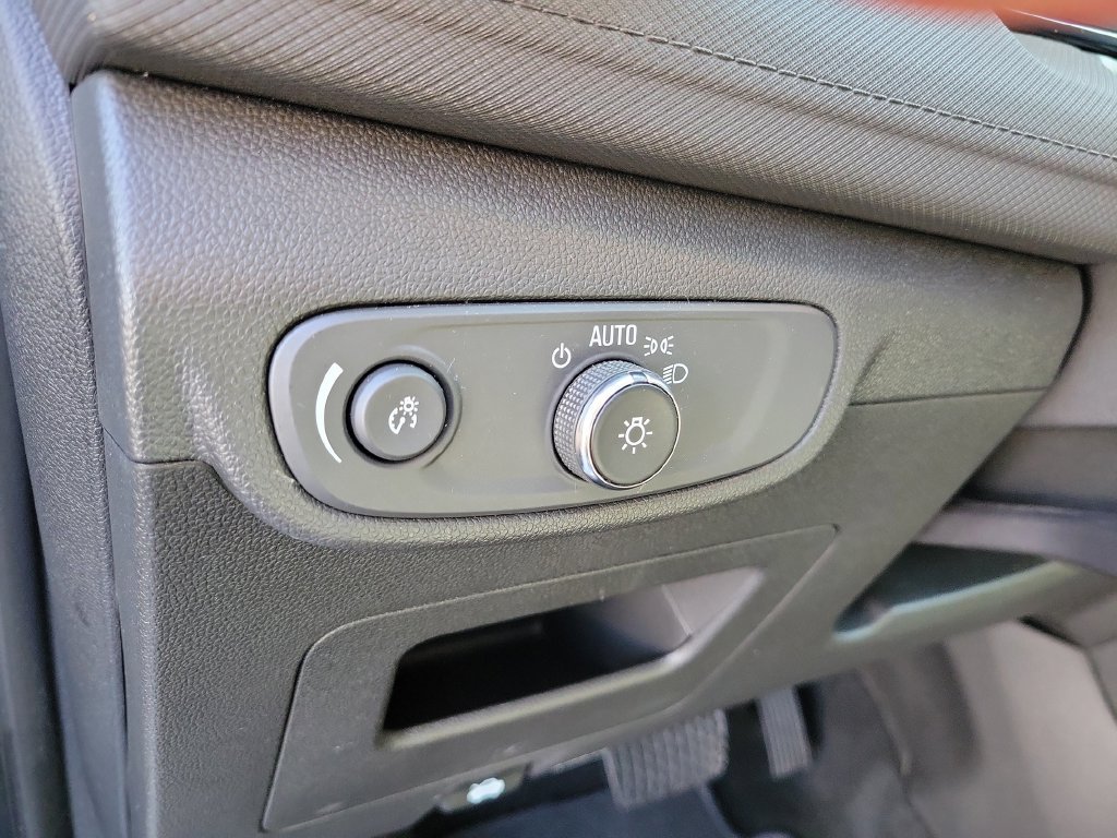 Used 2026 Chevrolet TrailBlazer LT FWD image 27